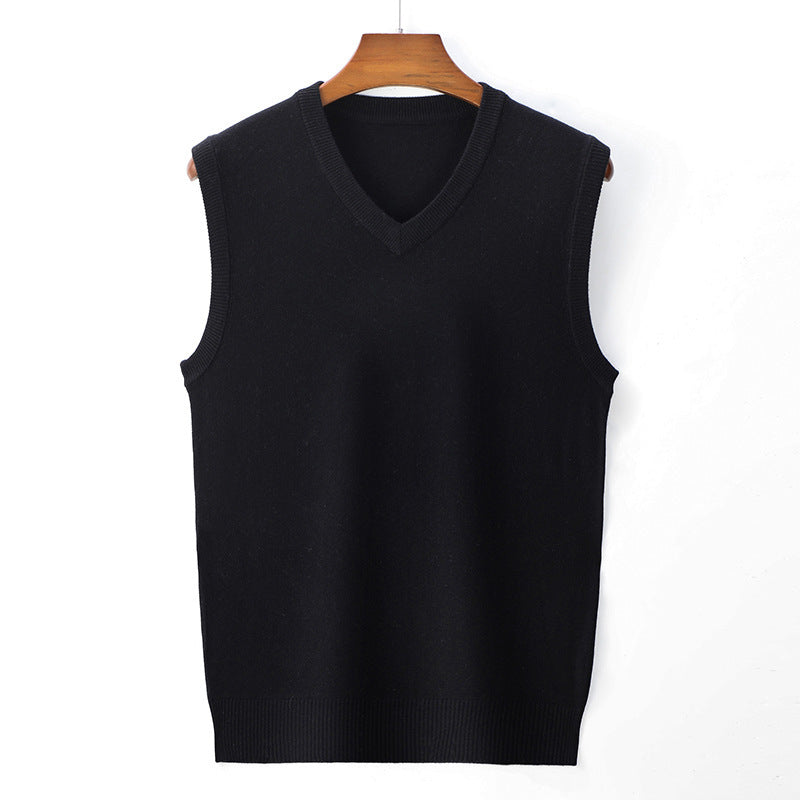 Men's Spring And Autumn Solid Color Casual V-neck Sweater