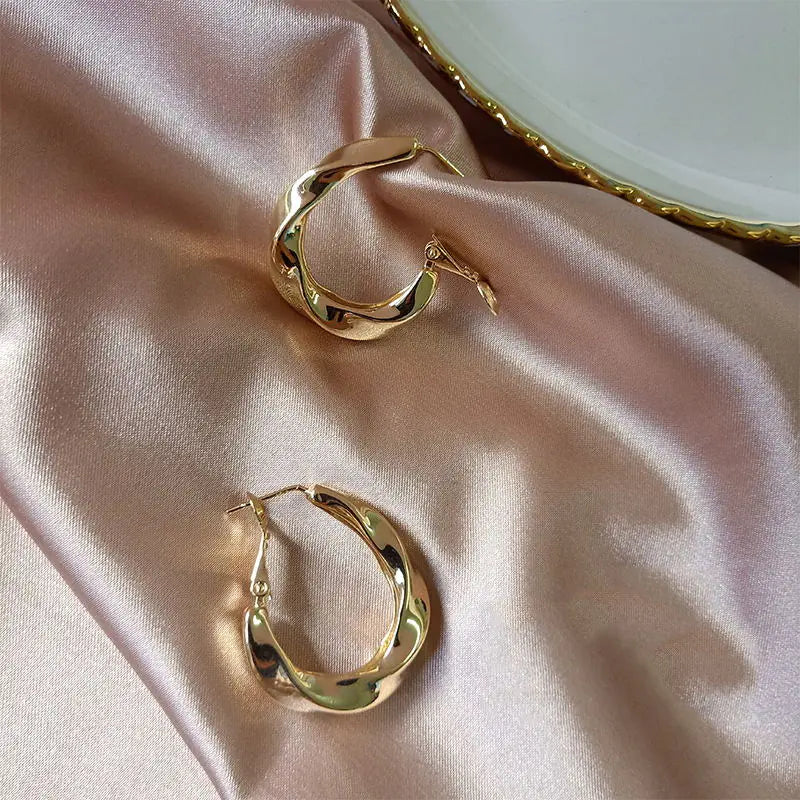 2020 Matte Gold Retro Earrings