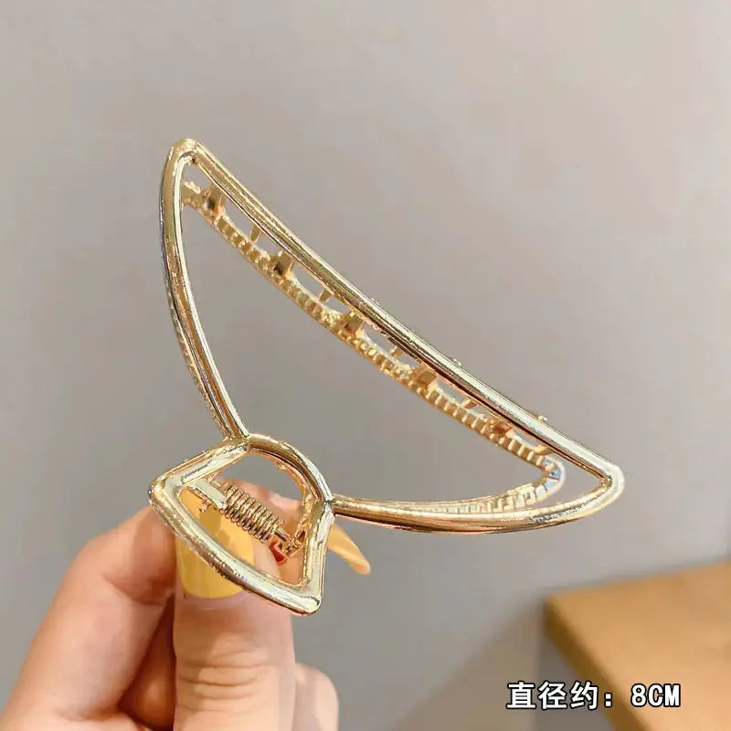 Elegant Butterfly Tassel Hair Clip