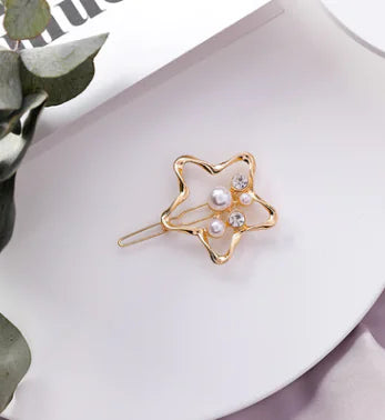Chic Geometric Pearl Hair Clip