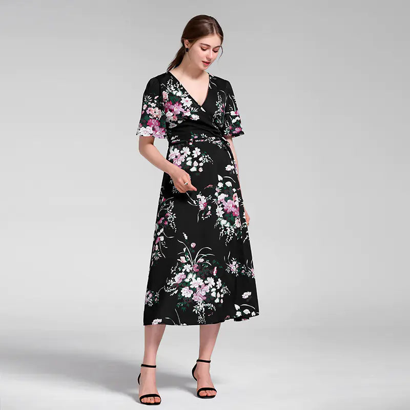 Elegant Floral Print Maxi Dress with V-Neck Design
