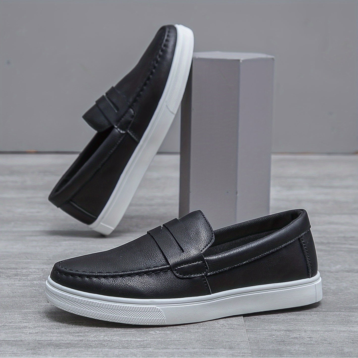 European And American Men's Solid Casual Shoes