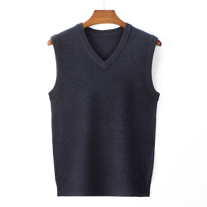 Men's Spring And Autumn Solid Color Casual V-neck Sweater
